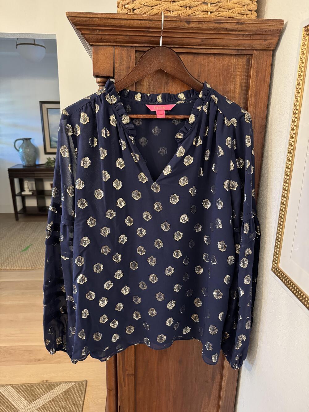 Lilly Pulitzer Blouse Womens XL Blue Gold Metallic Leaf Long Bell Sleeve Tunic